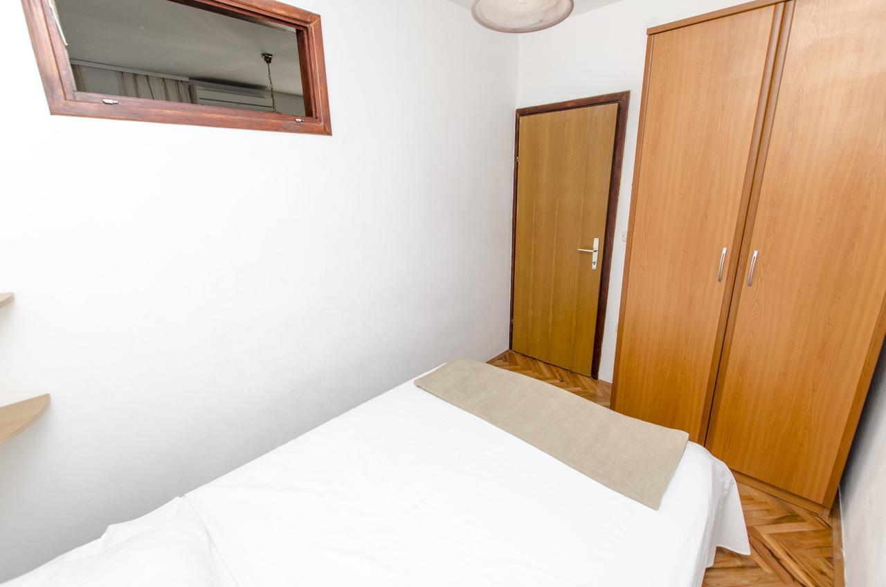 Apartment Danijela Primosten Exterior photo