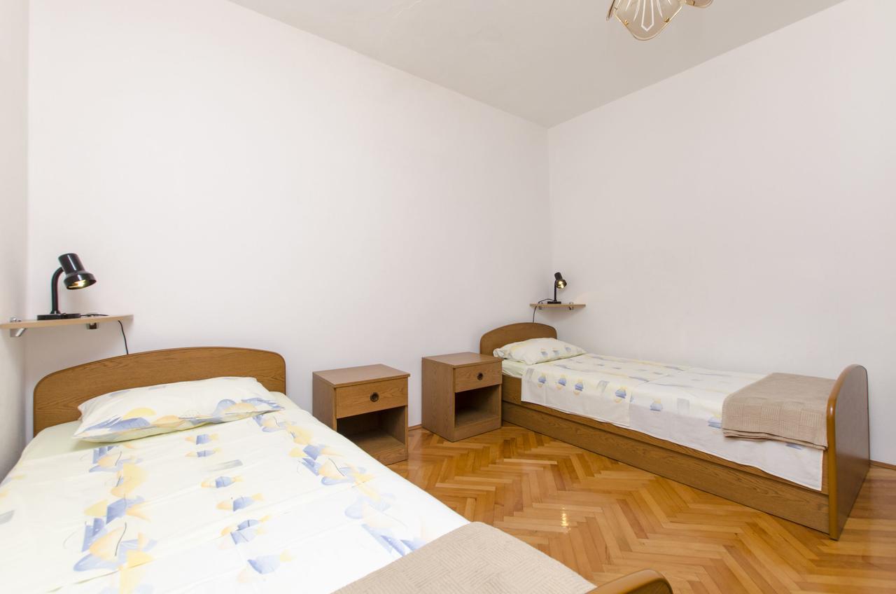 Apartment Danijela Primosten Exterior photo